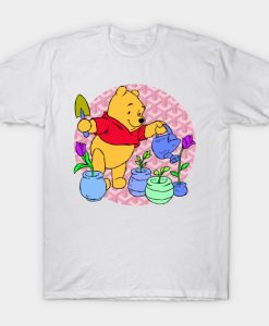 Pooh Love Flowers T-Shirt AI