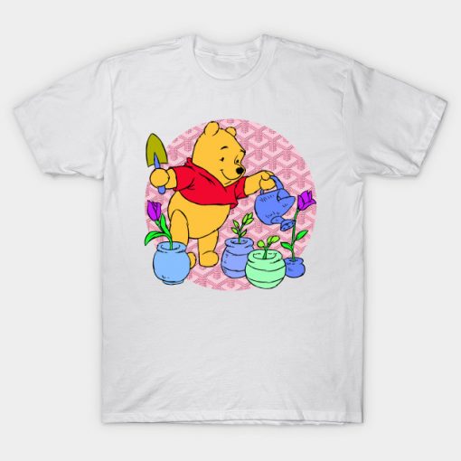 Pooh Love Flowers T-Shirt AI